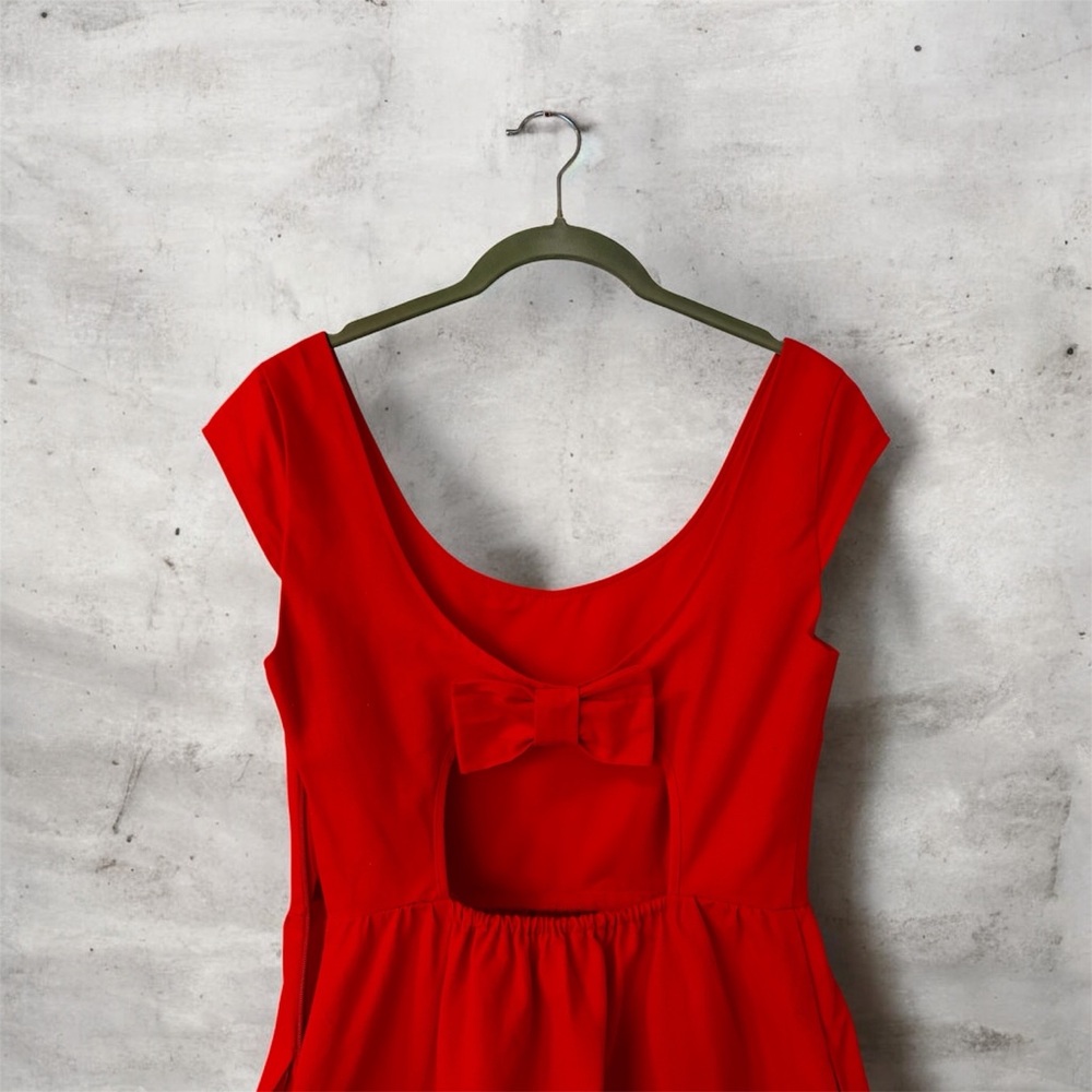 American Eagle Outfitters Vintage Red Dress ♥️ Bow and open back! Pockets!